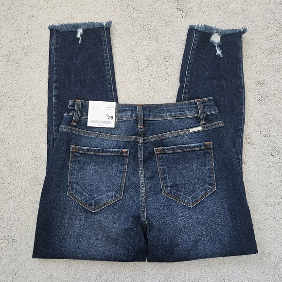 NWT KanCan | Button Fly Dark Wash Denim Jeans Fray Distressed, Womens 9 / 28 - Picture 4 of 5